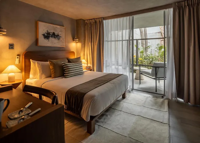 Casa Levora 4*